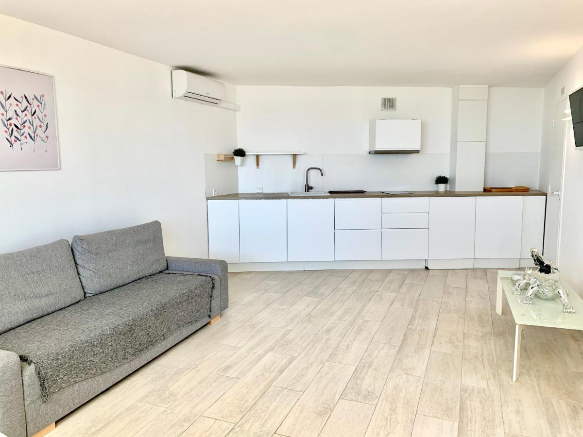 Loft Marina Direct Plage Daire Villeneuve-Loubet Dış mekan fotoğraf